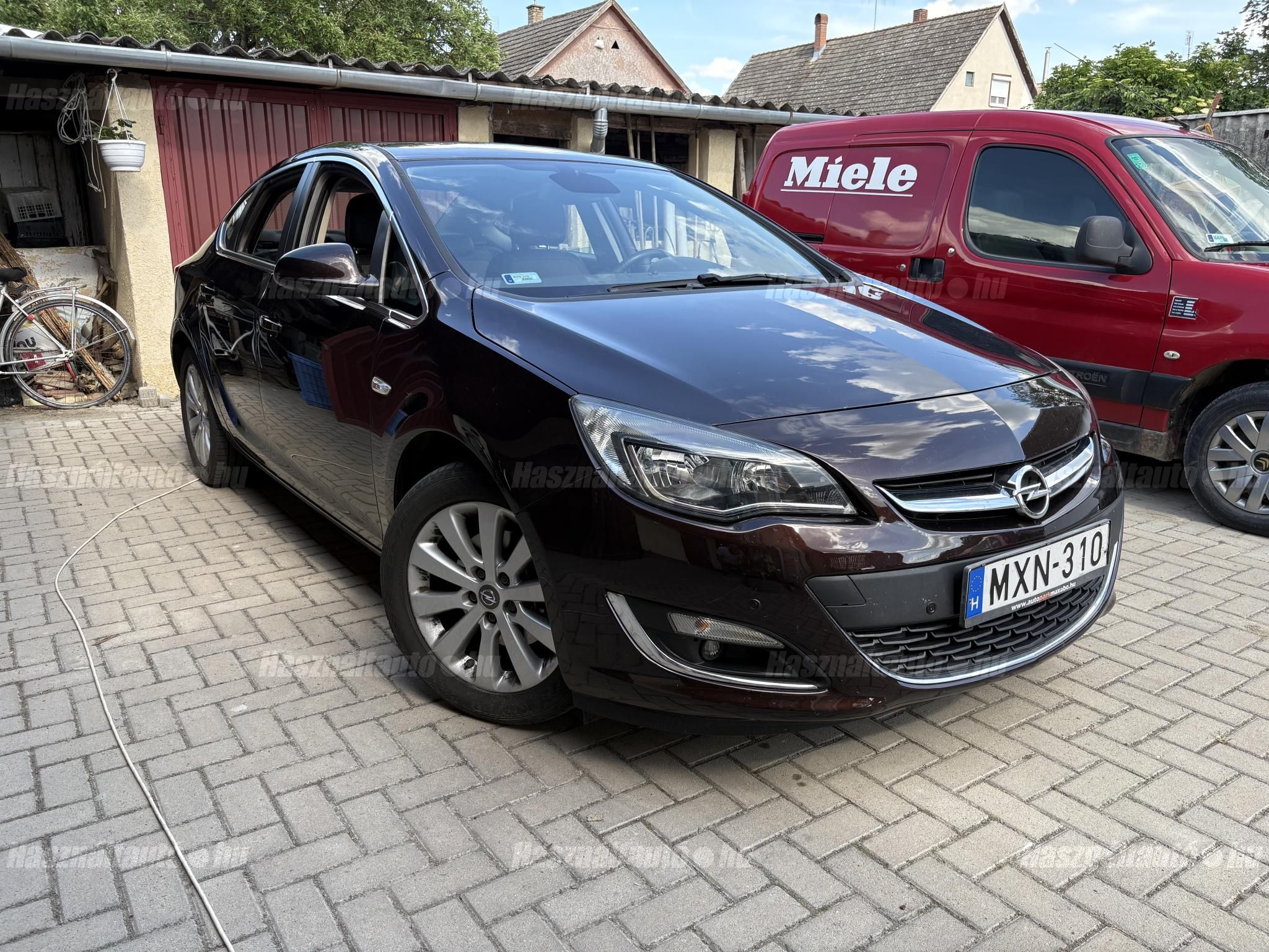 OPEL ASTRA J 2014/12 - 1
