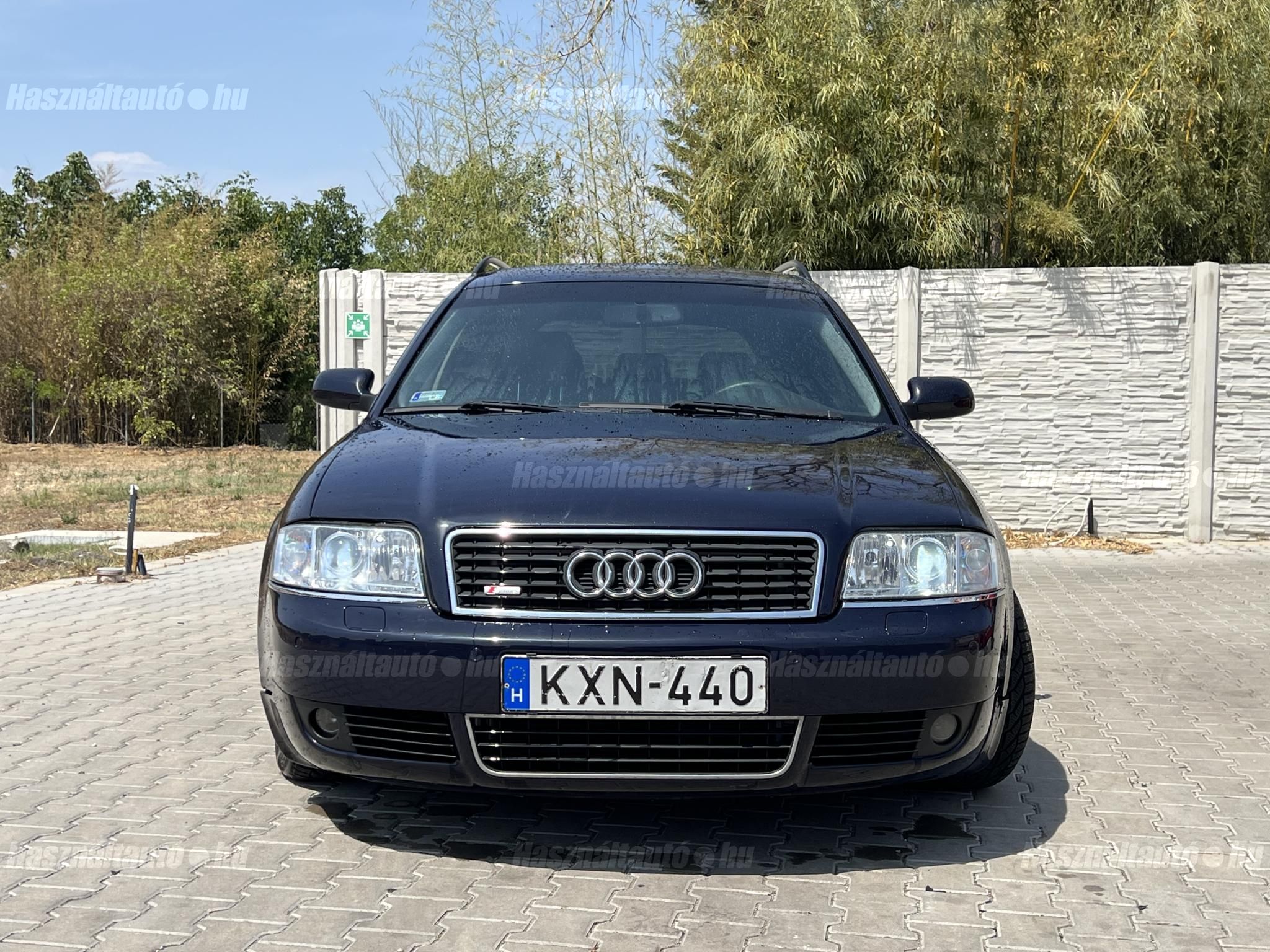 AUDI A6 2001/10 - 1