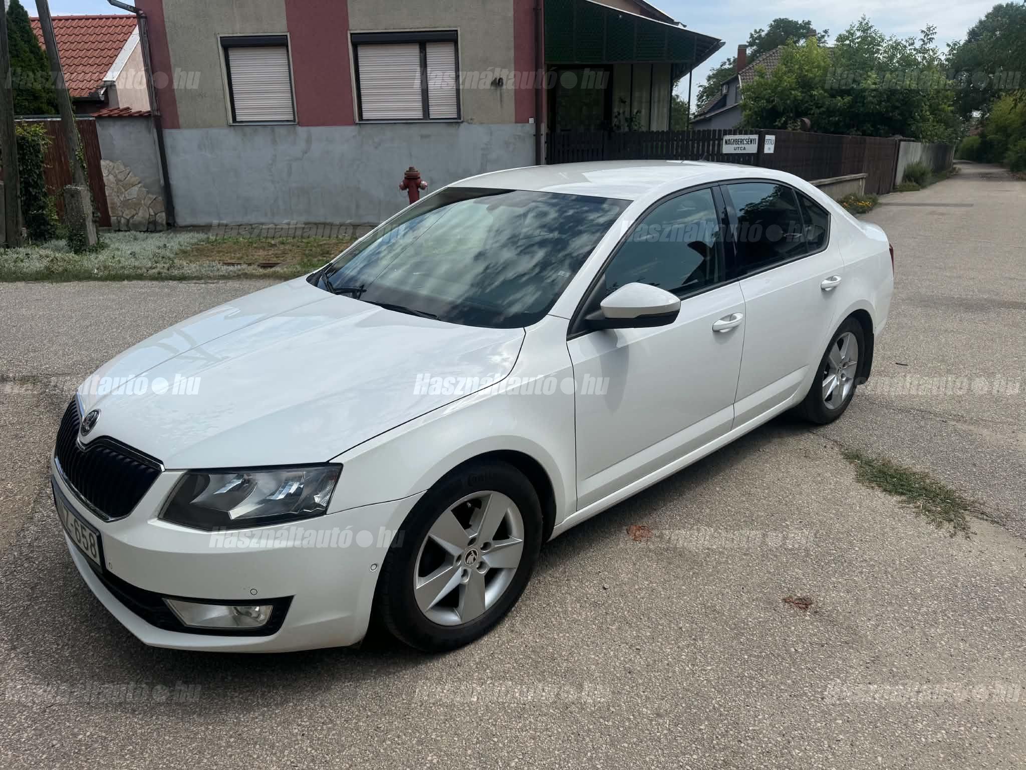 SKODA OCTAVIA 2013/11 - 1