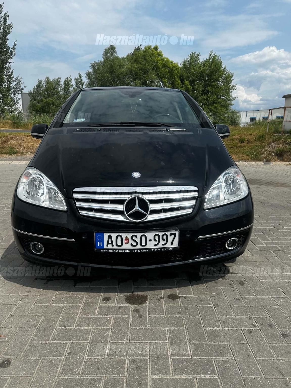 MERCEDES-BENZ A 200 2011/12 - 1
