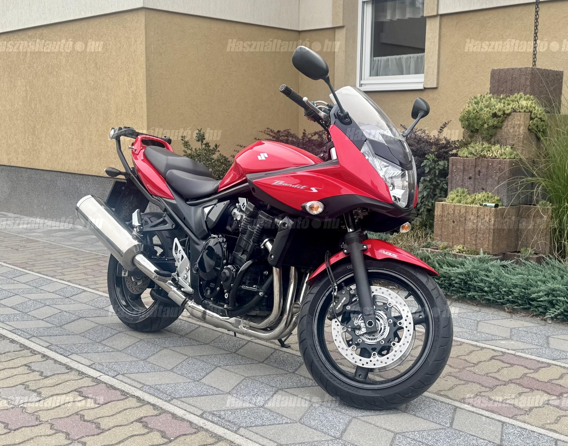 SUZUKI GSF 650 S 2010/11 - 1