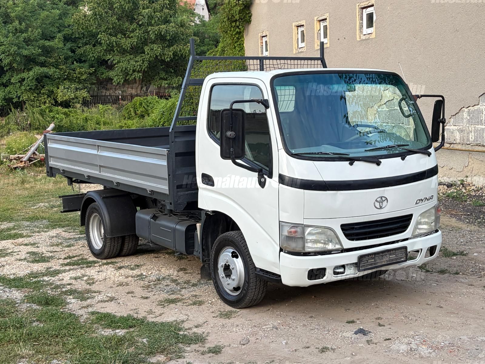 TOYOTA DYNA 2004/3 - 1