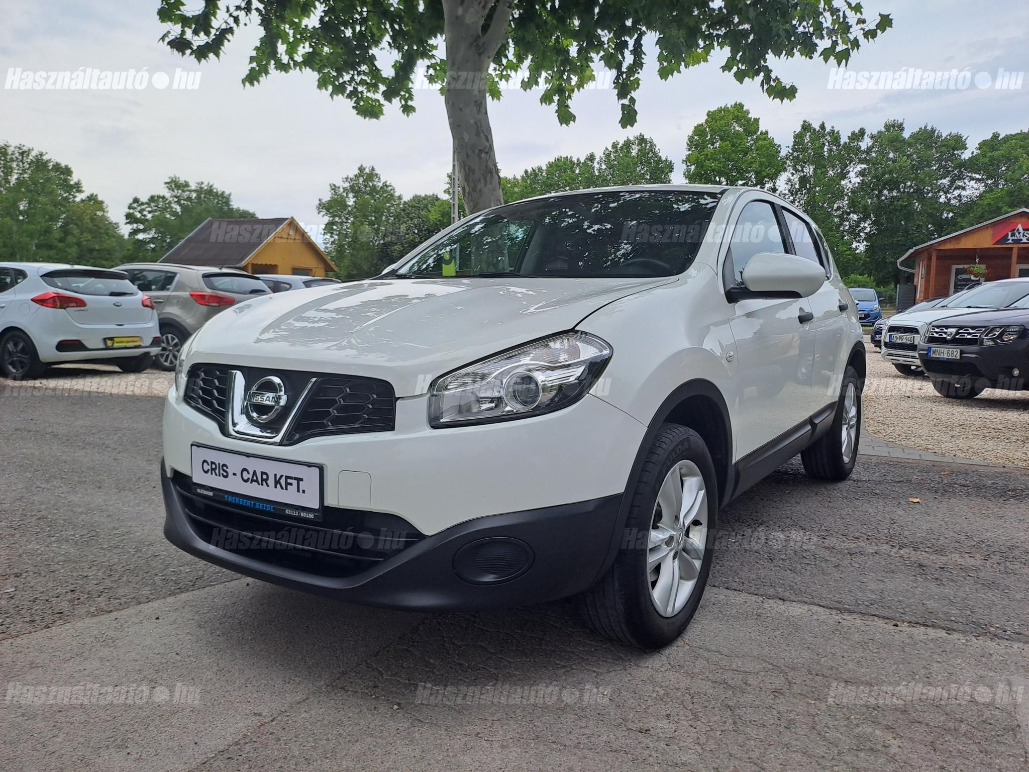 NISSAN QASHQAI 2012/3 - 1