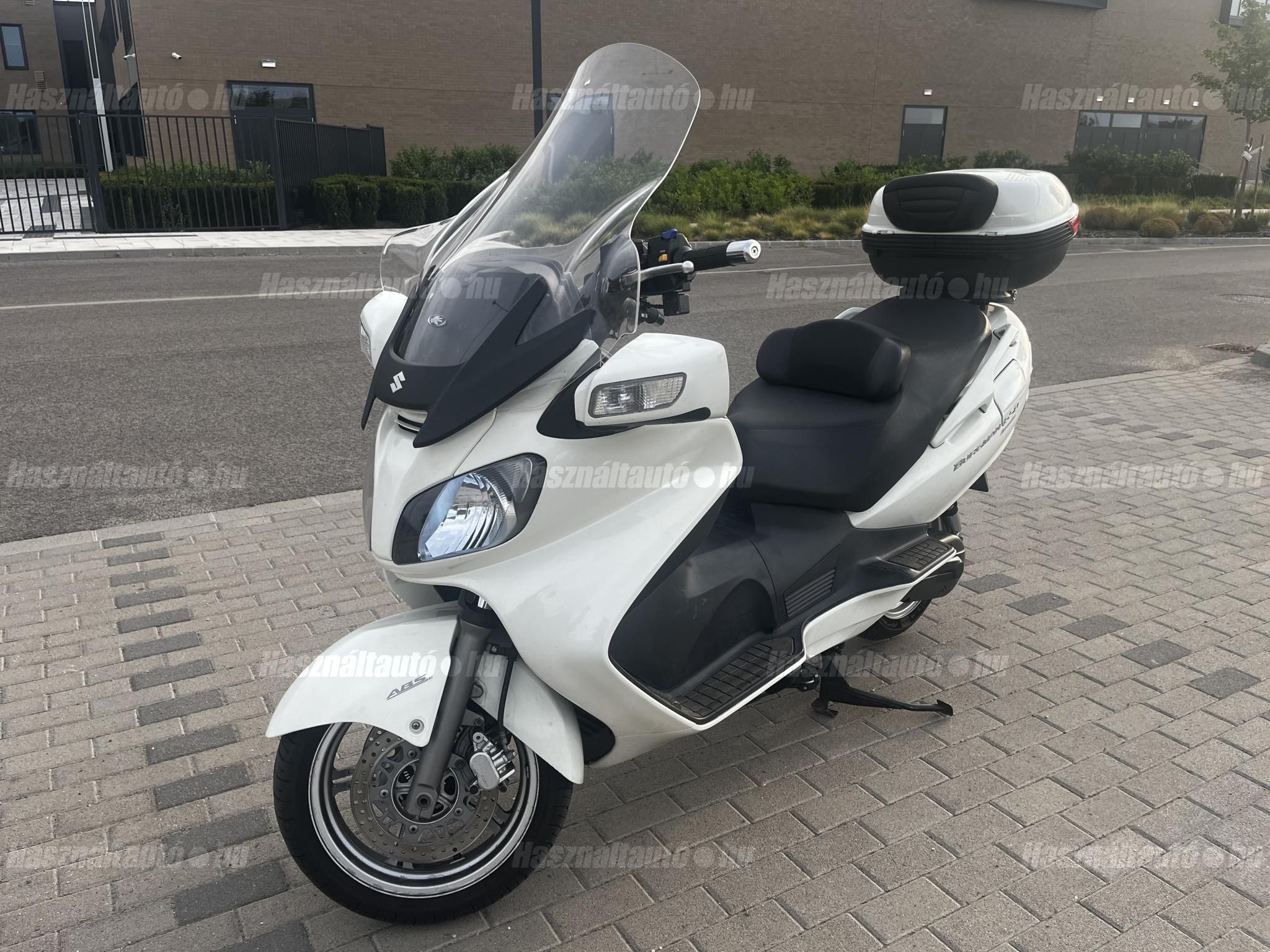 SUZUKI AN 650 BURGMAN 2010/11 - 1