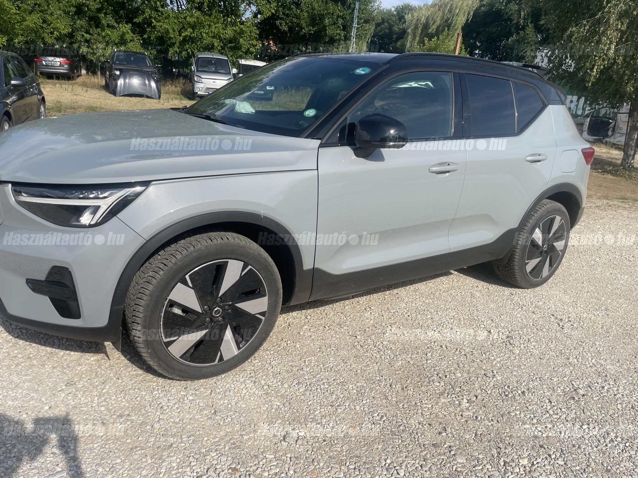VOLVO XC40 2024/4 - 1