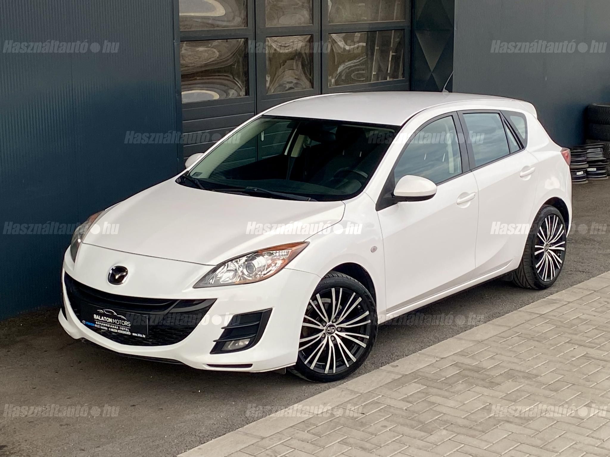 MAZDA 3 2009/8 - 1