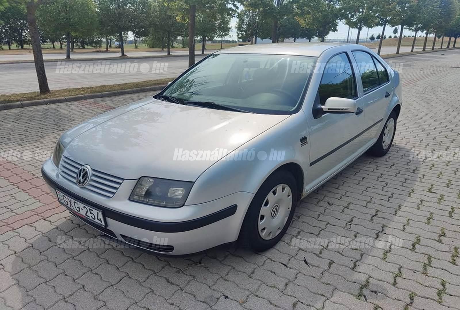 VOLKSWAGEN BORA 1999 - 1