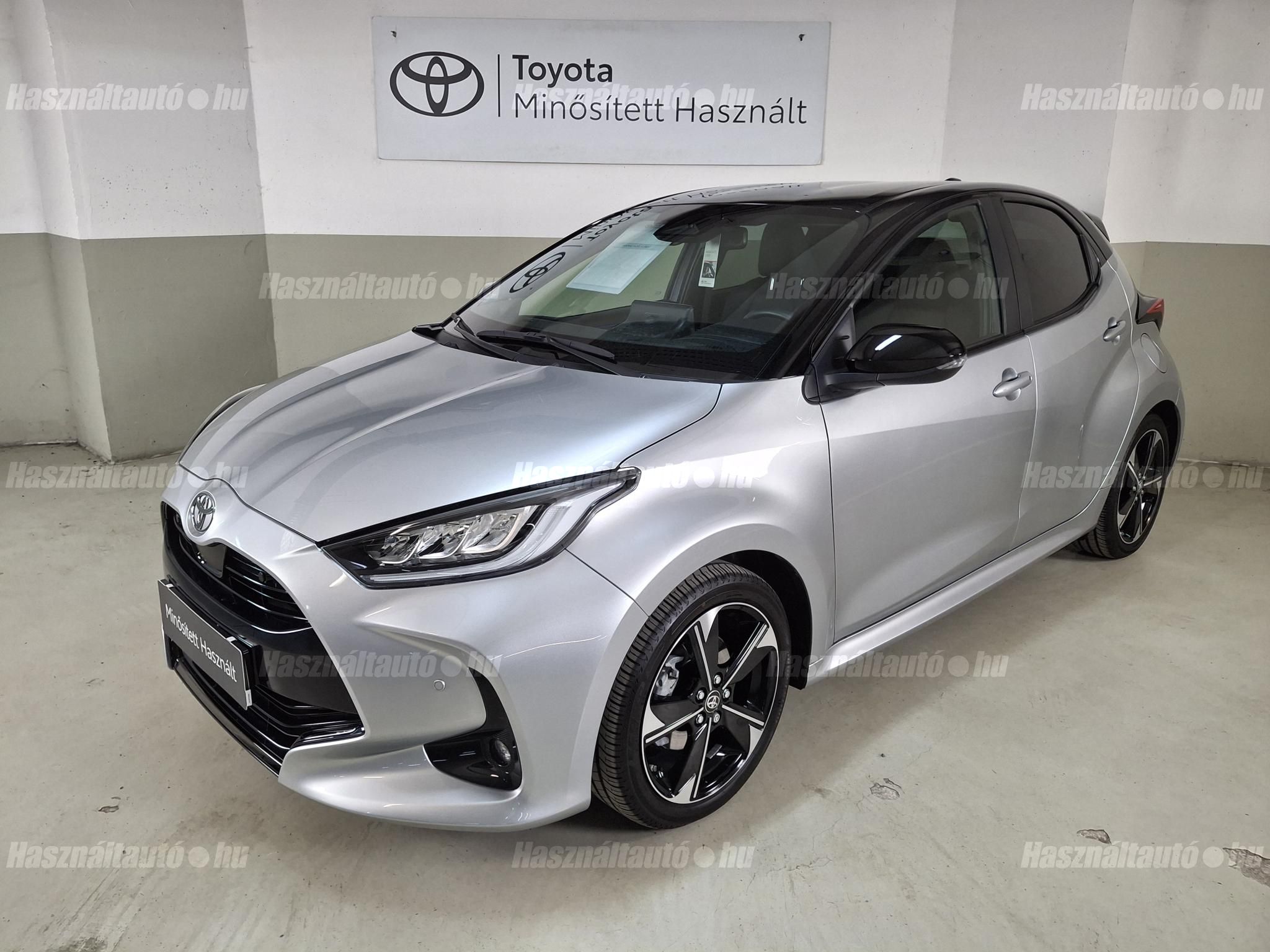 TOYOTA YARIS 2025/6 - 1