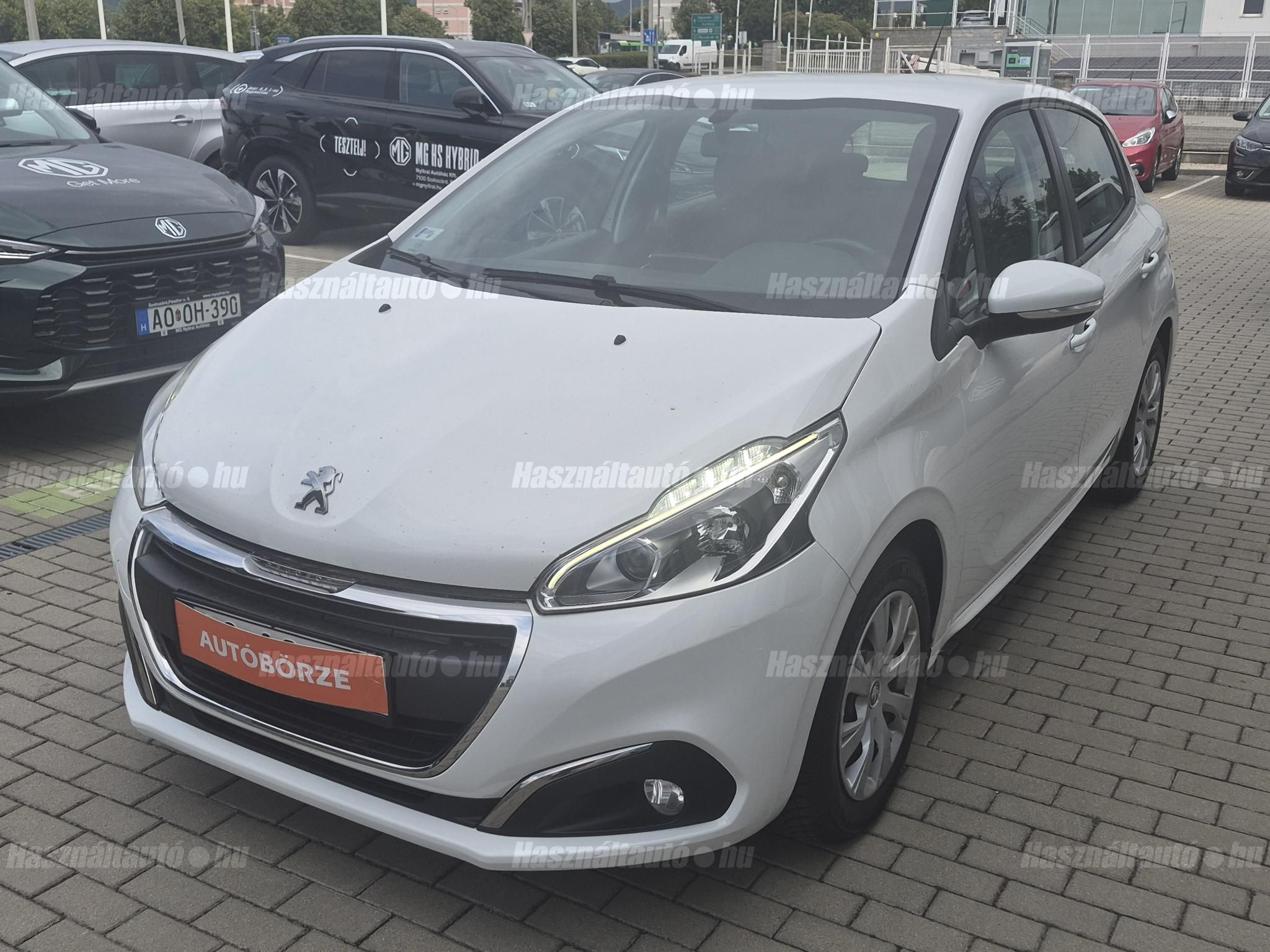 PEUGEOT 208 2019/10 - 1