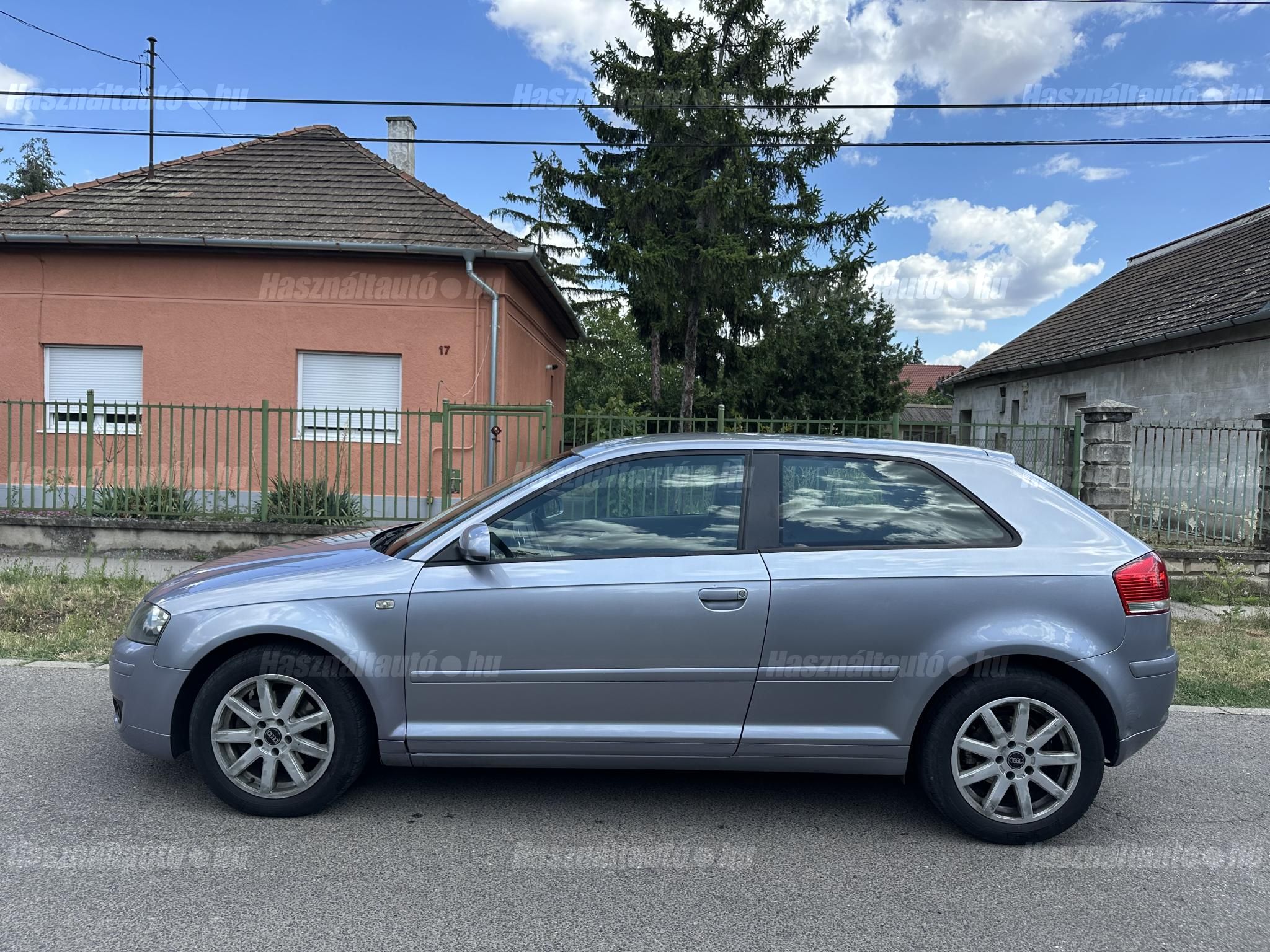 AUDI A3 2003/8 - 1