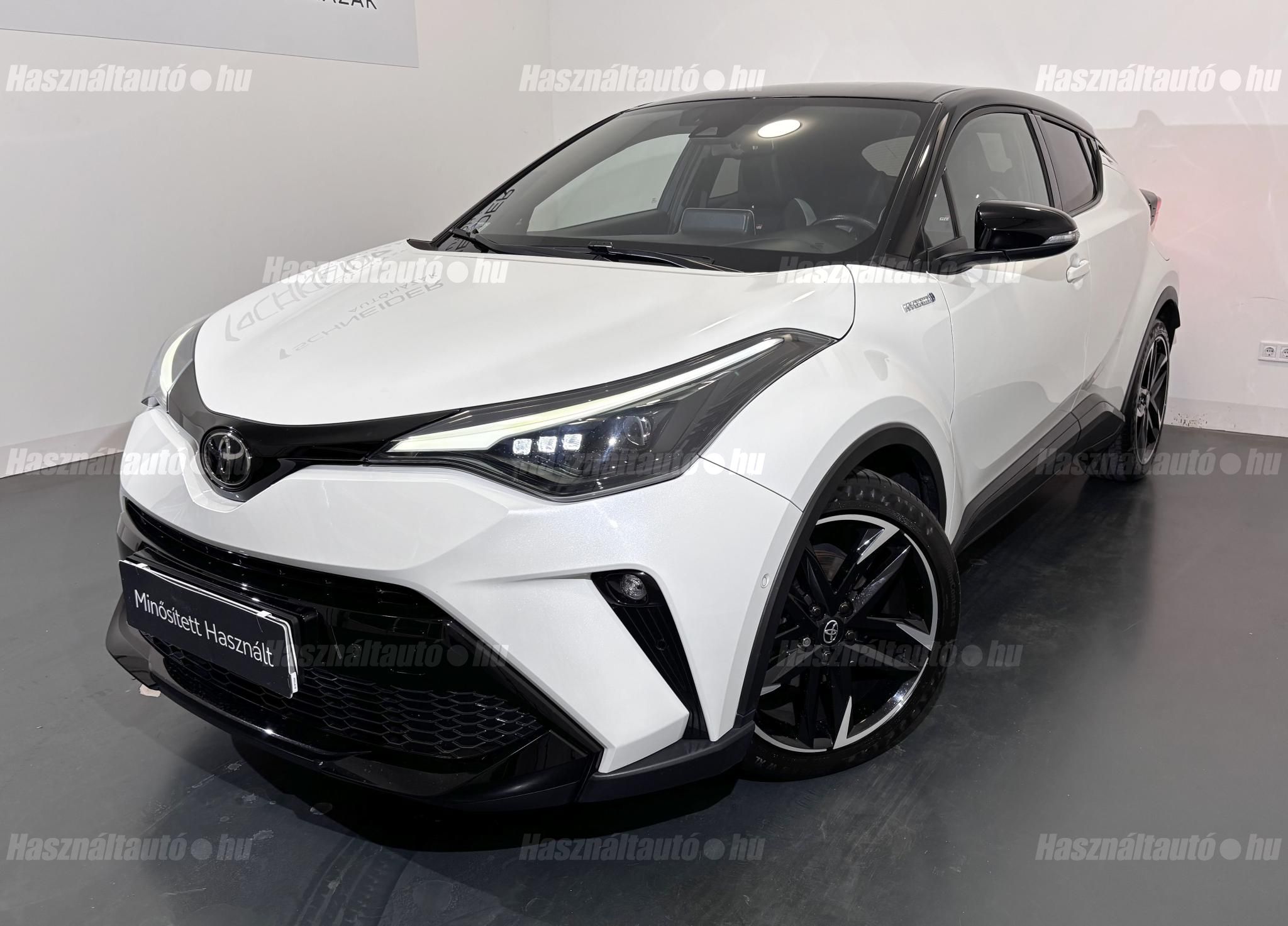 TOYOTA C-HR 2021/11 - 1