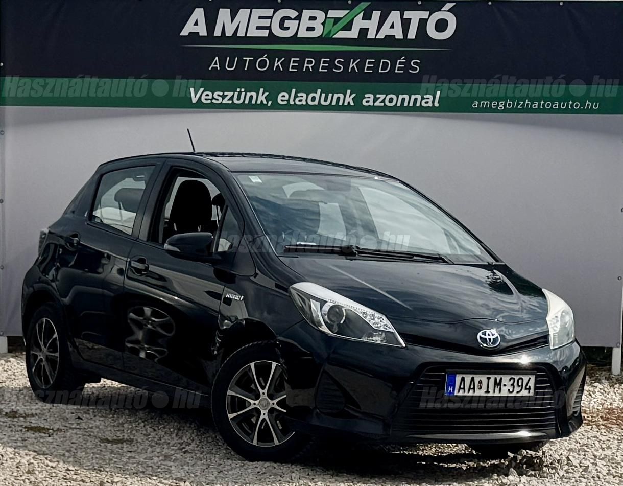 TOYOTA YARIS 2013/7 - 1
