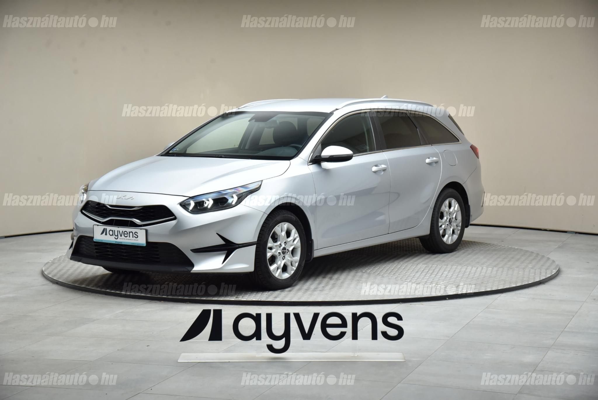 KIA CEE'D 2022/6 - 1