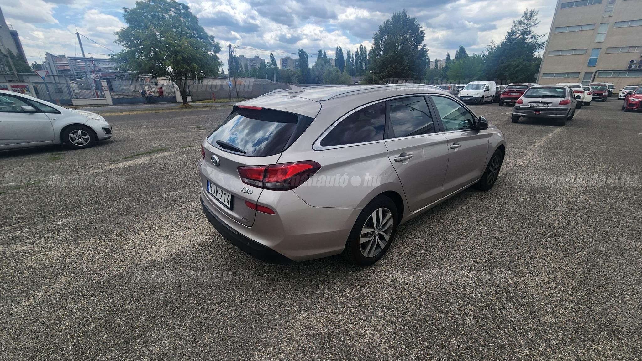HYUNDAI I30 2019/10 - 1
