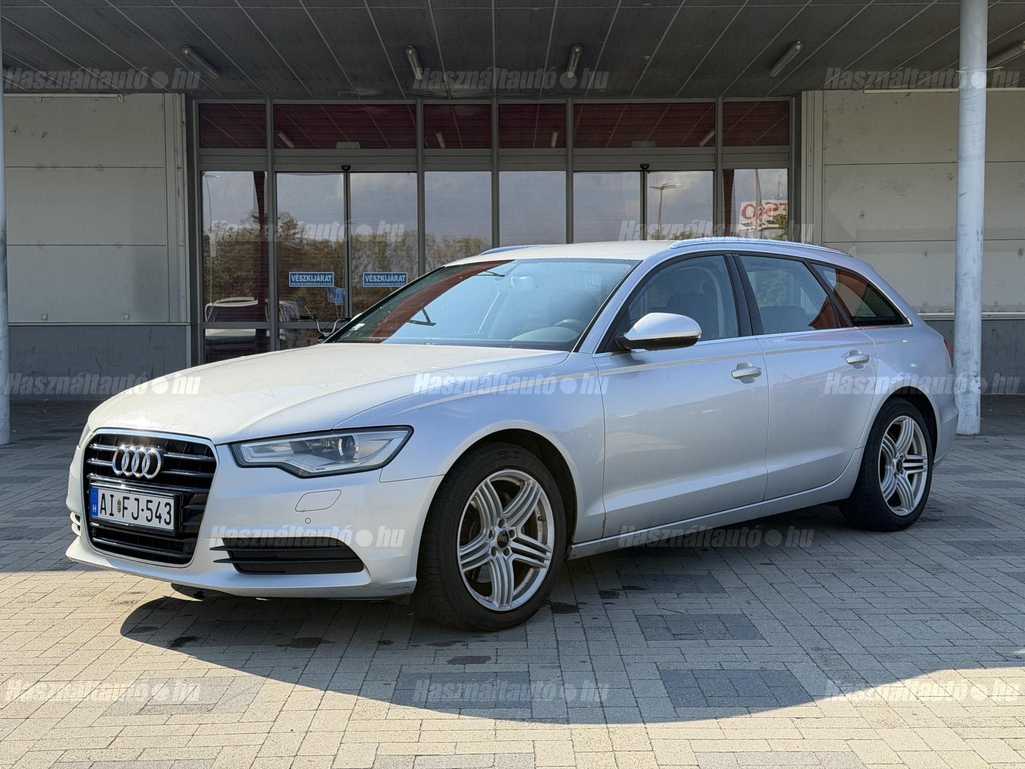 AUDI A6 2012/10 - 1