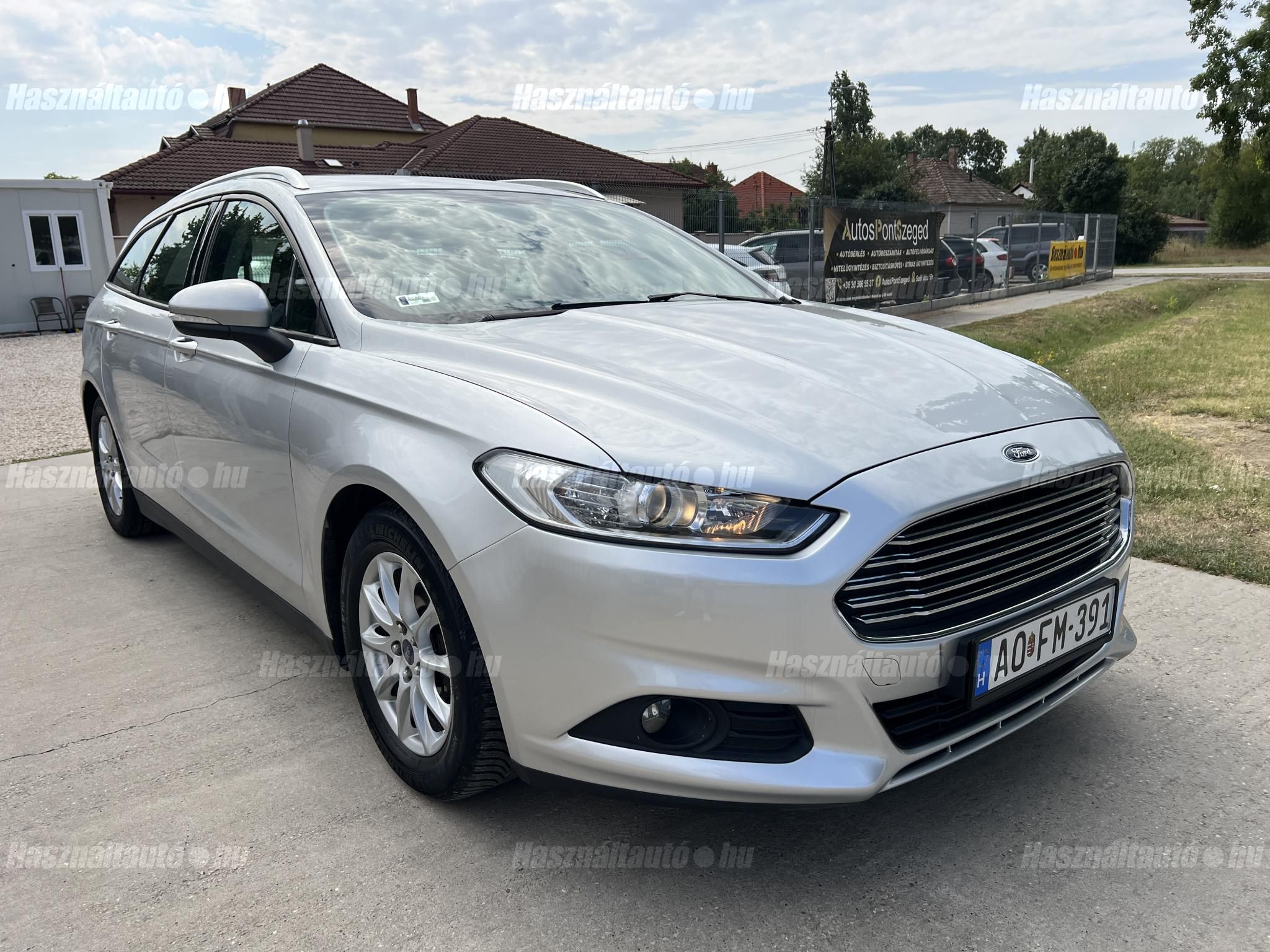 FORD MONDEO 2015/8 - 1