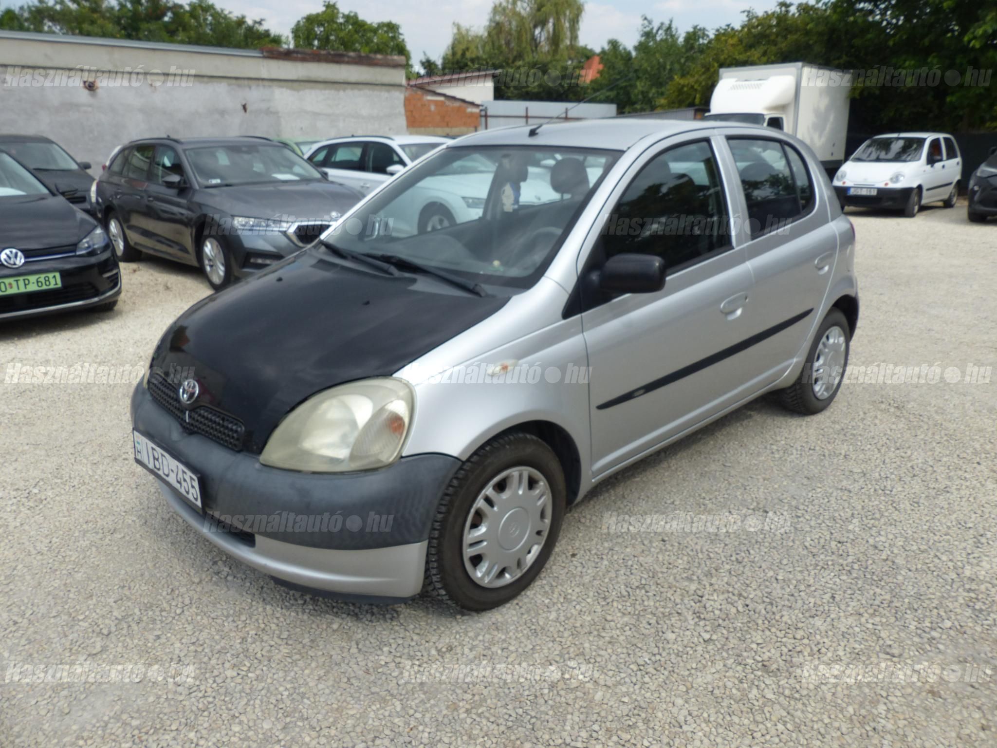 TOYOTA YARIS 2002/5 - 1