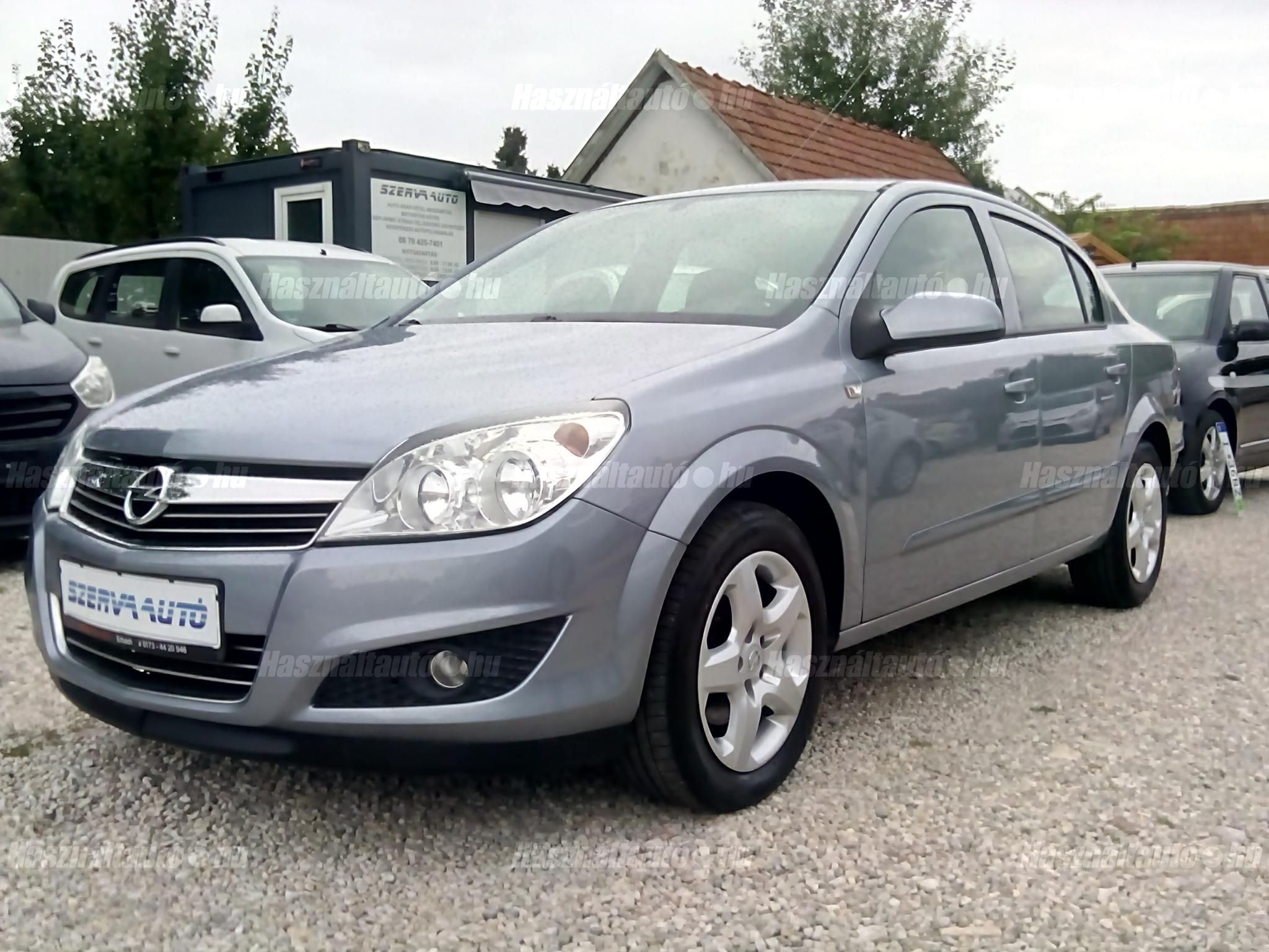OPEL ASTRA H 2009/7 - 1