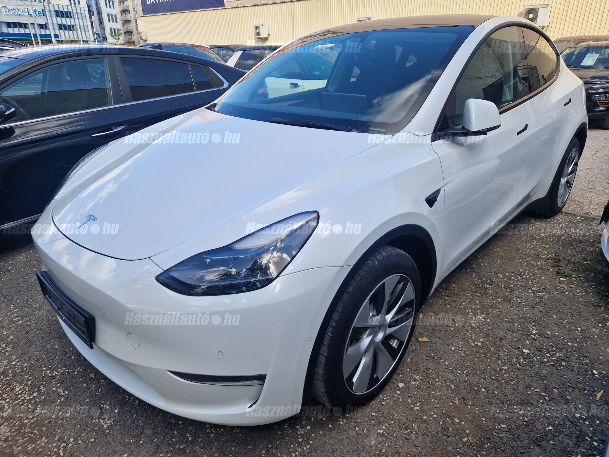 TESLA MODEL Y 2023/3 - 1