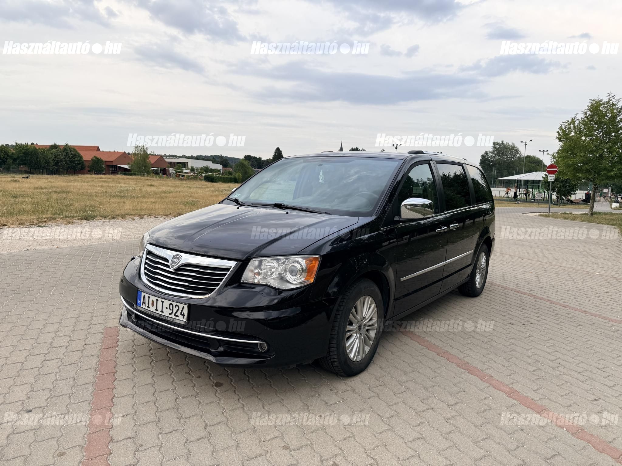 LANCIA VOYAGER 2013/9 - 1