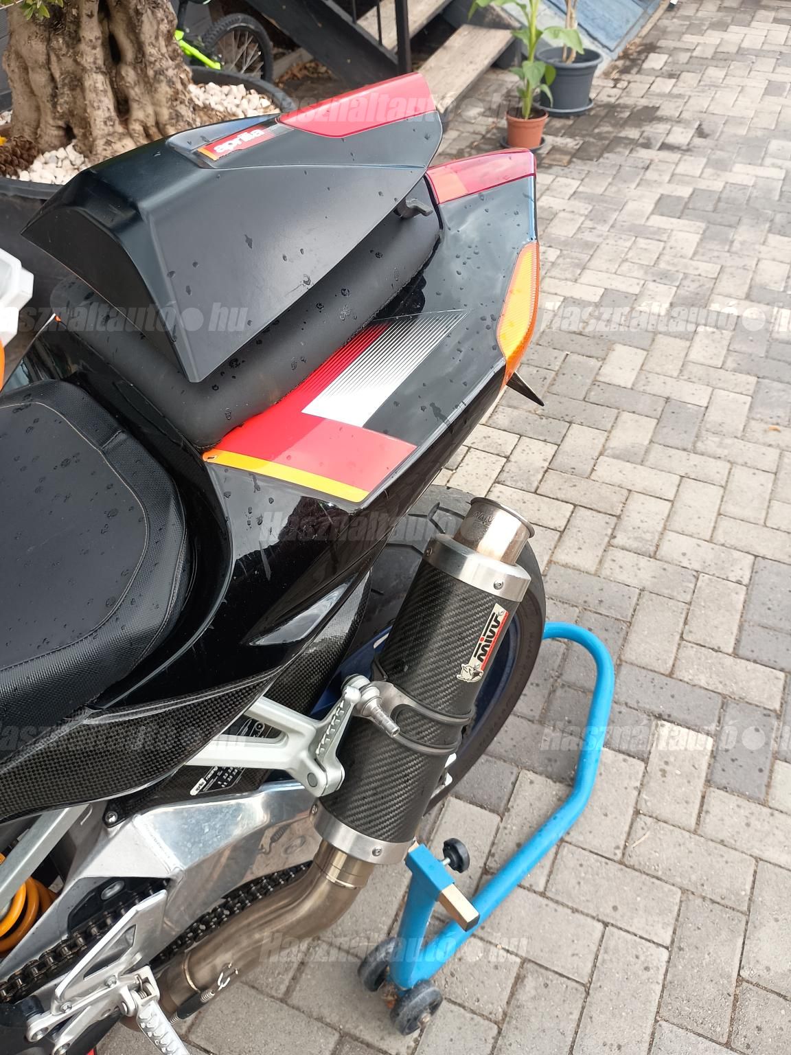 APRILIA RSV 1000 2004/9 - 1