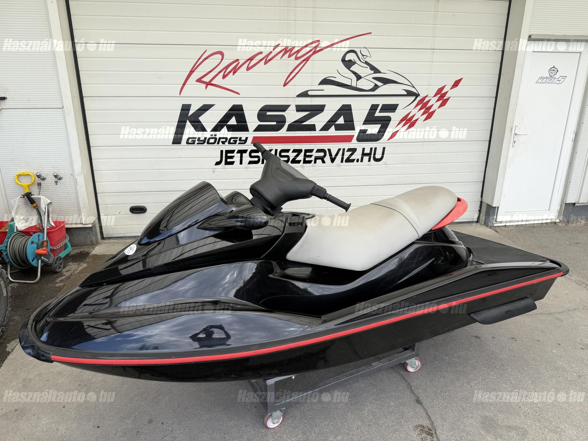 SEA-DOO 2000 - 1