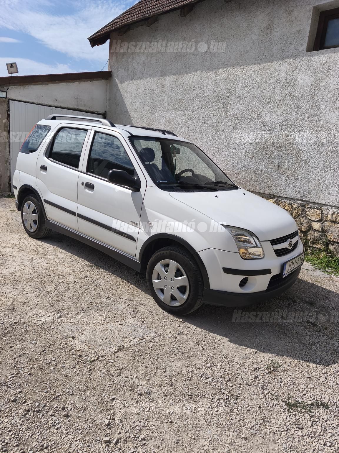 SUZUKI IGNIS 2005/7 - 1