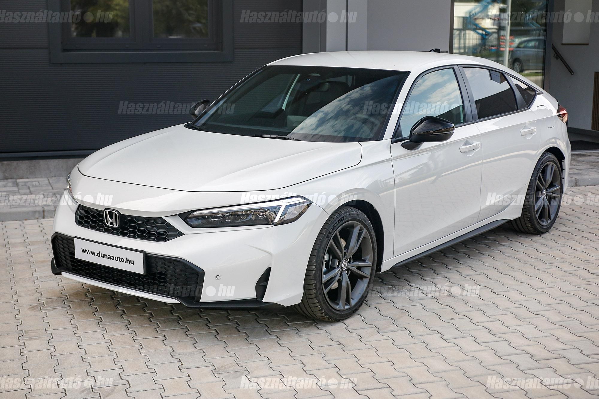 HONDA CIVIC 2026/7 - 1