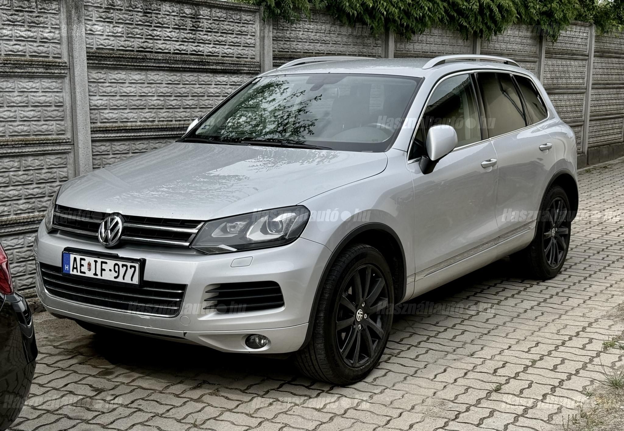 VOLKSWAGEN TOUAREG 2012/6 - 1