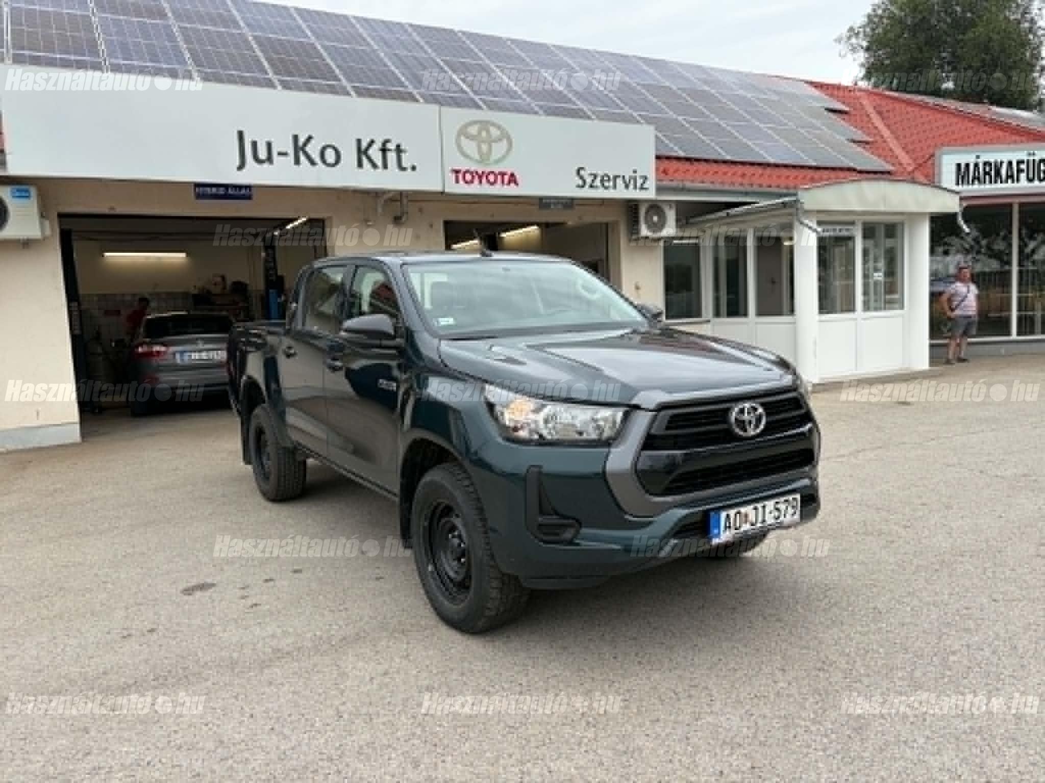 TOYOTA HILUX 2024/5 - 1