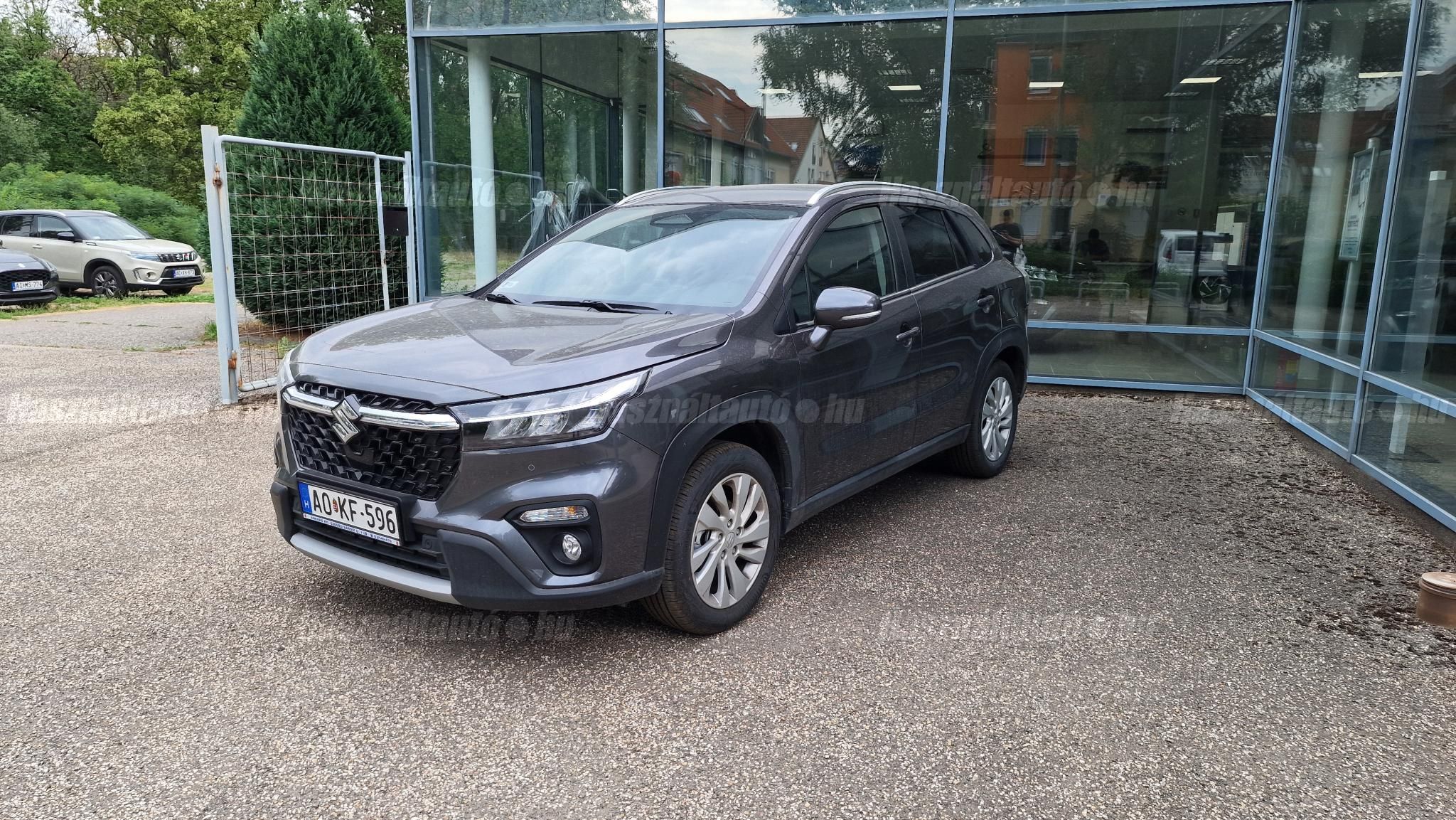 SUZUKI S-CROSS 2025/12 - 1