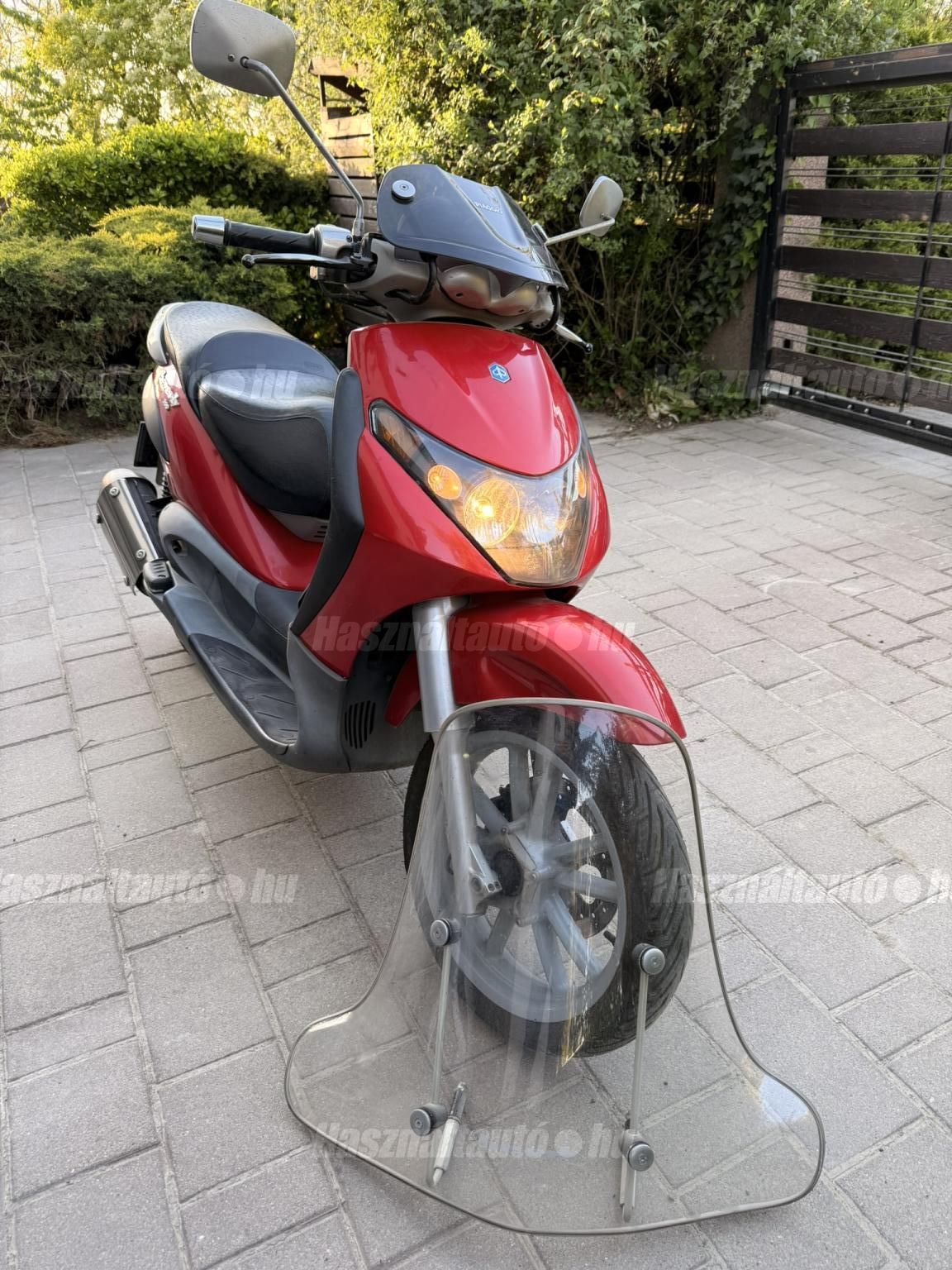 PIAGGIO BEVERLY 200 2002/2 - 1