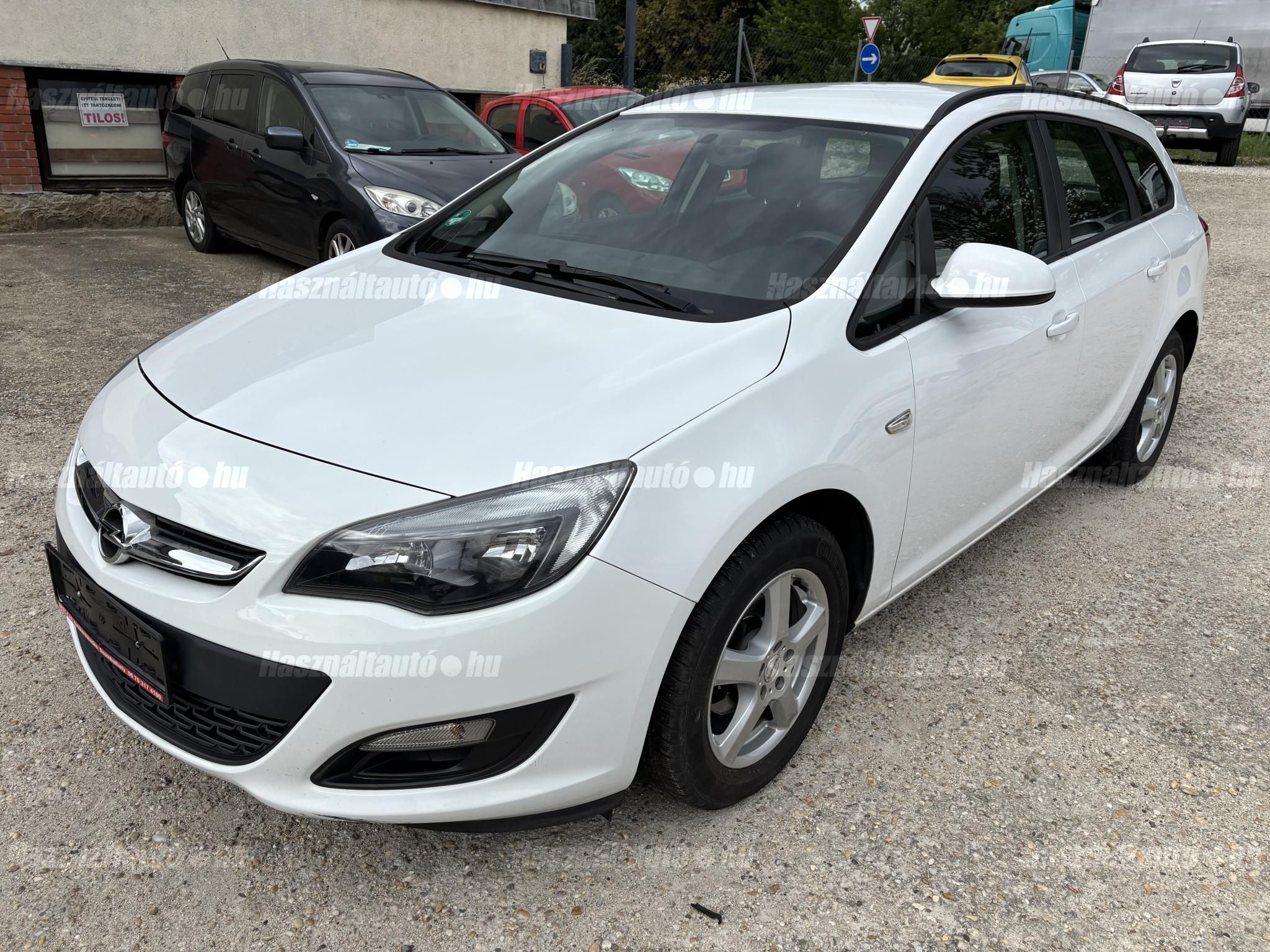 OPEL ASTRA J 2015/11 - 1