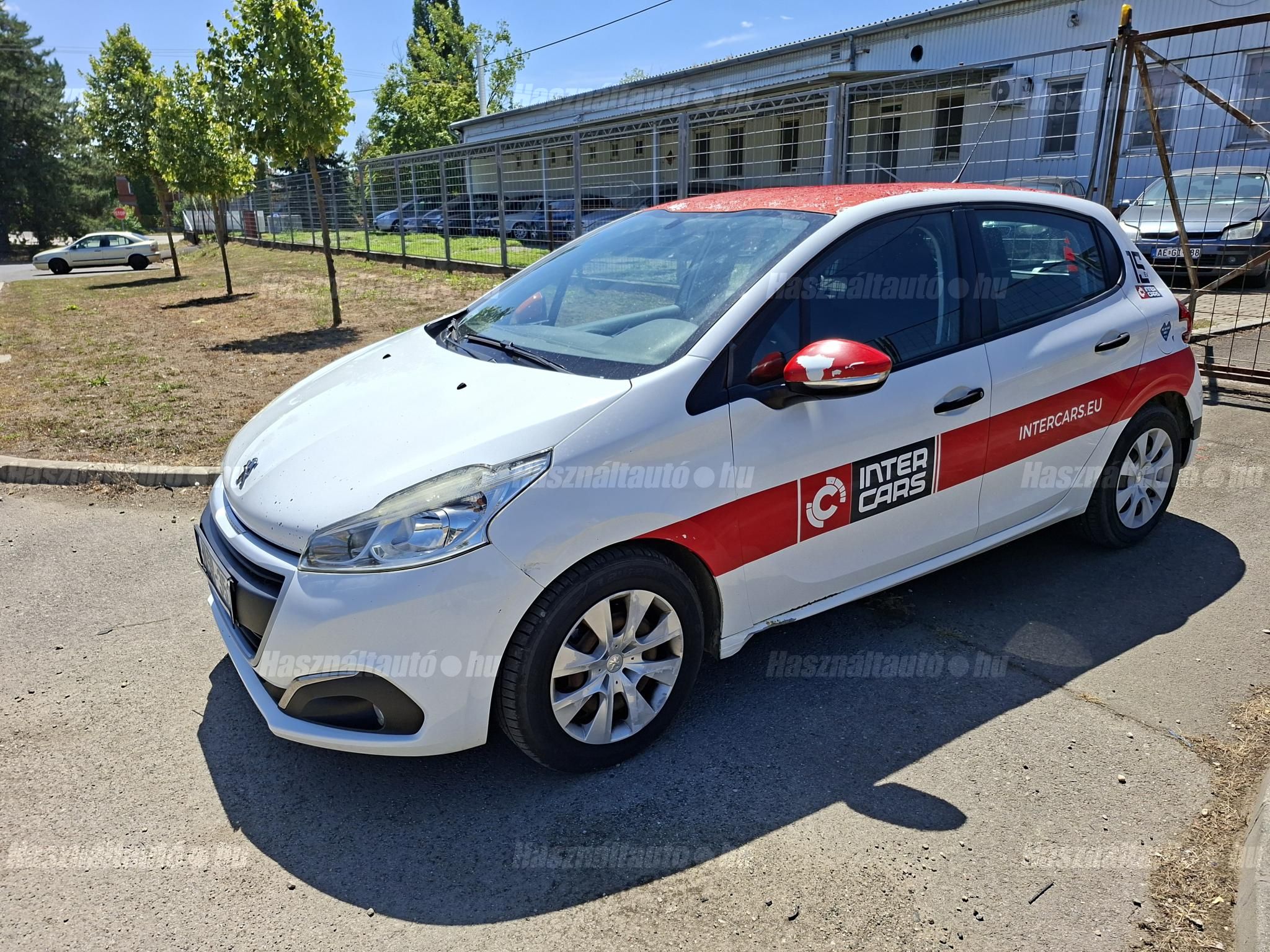 PEUGEOT 208 2016/7 - 1
