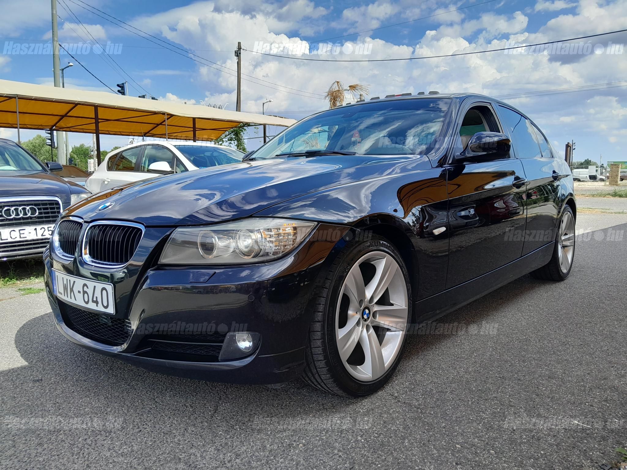 BMW 320 2010/6 - 1