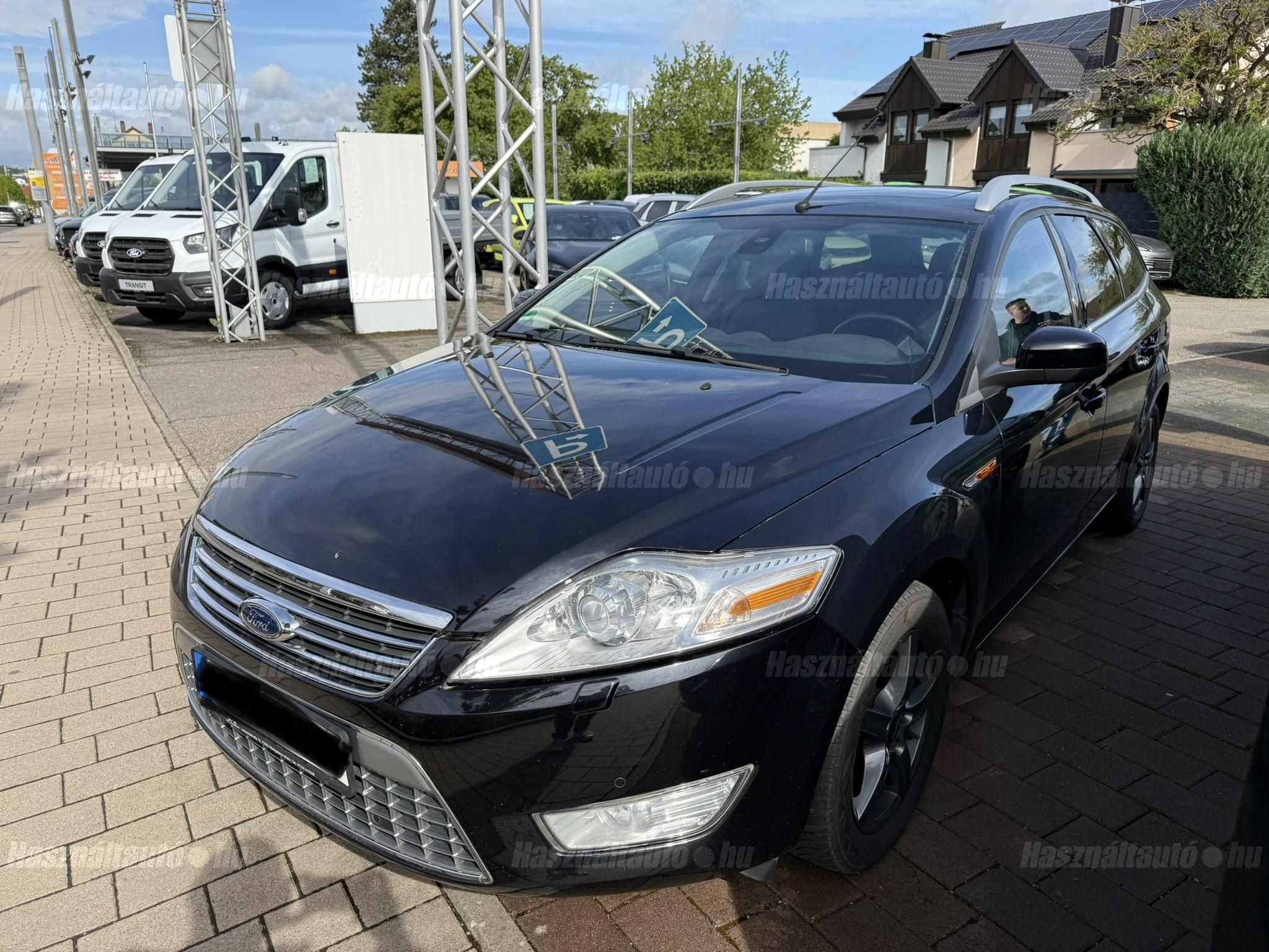 FORD MONDEO 2010/5 - 1