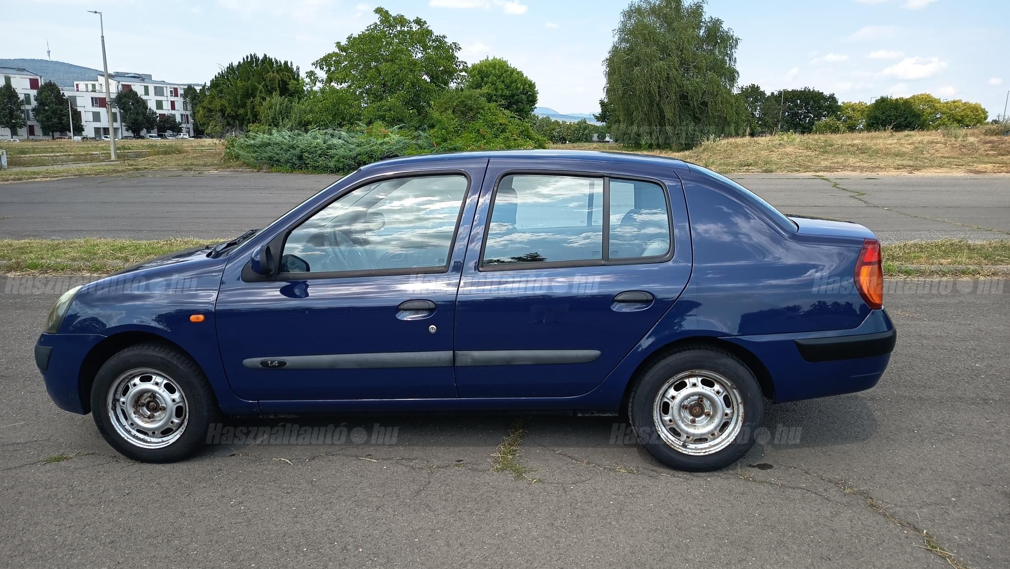 RENAULT THALIA 2004/5 - 1