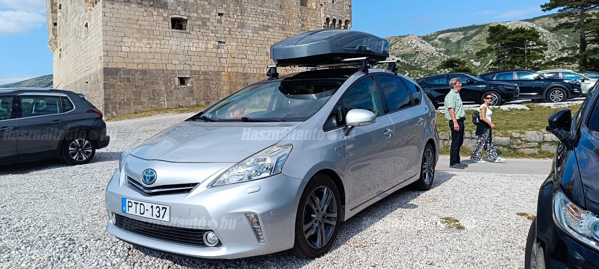 TOYOTA PRIUS+ 2013/3 - 1