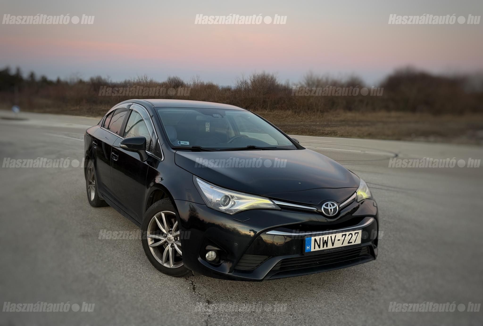 TOYOTA AVENSIS 2016/10 - 1