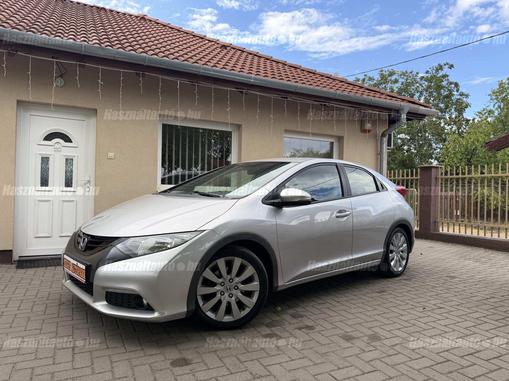 HONDA CIVIC 2013/8 - 1