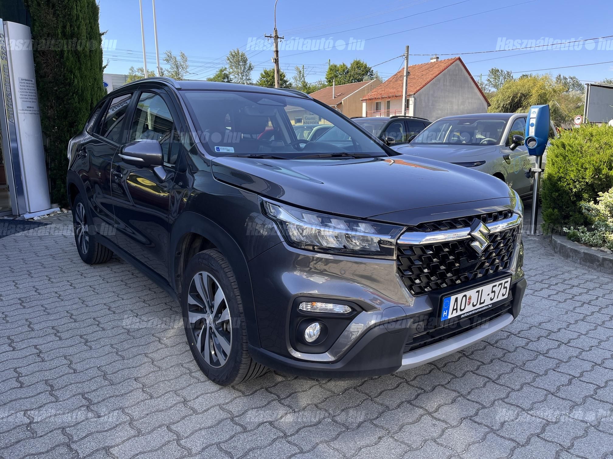 SUZUKI S-CROSS 2025/12 - 1