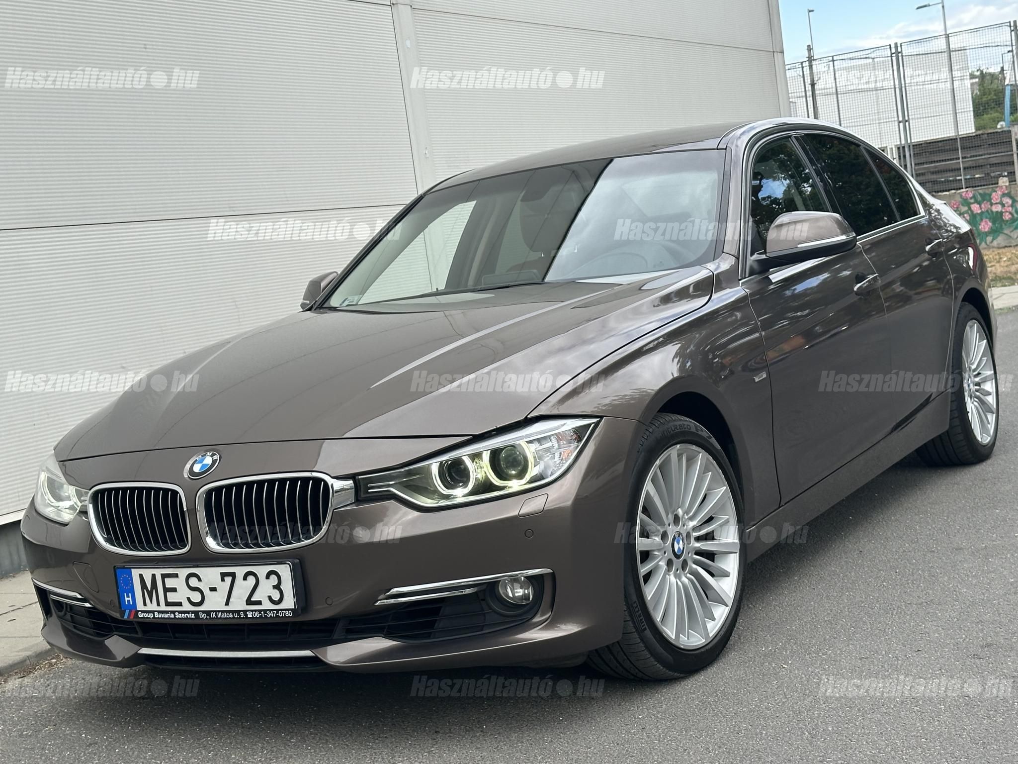 BMW 3-AS SOROZAT 2012/8 - 1