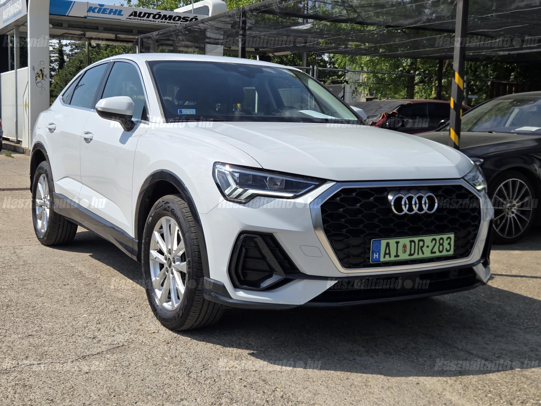 AUDI Q3 2024/7 - 1