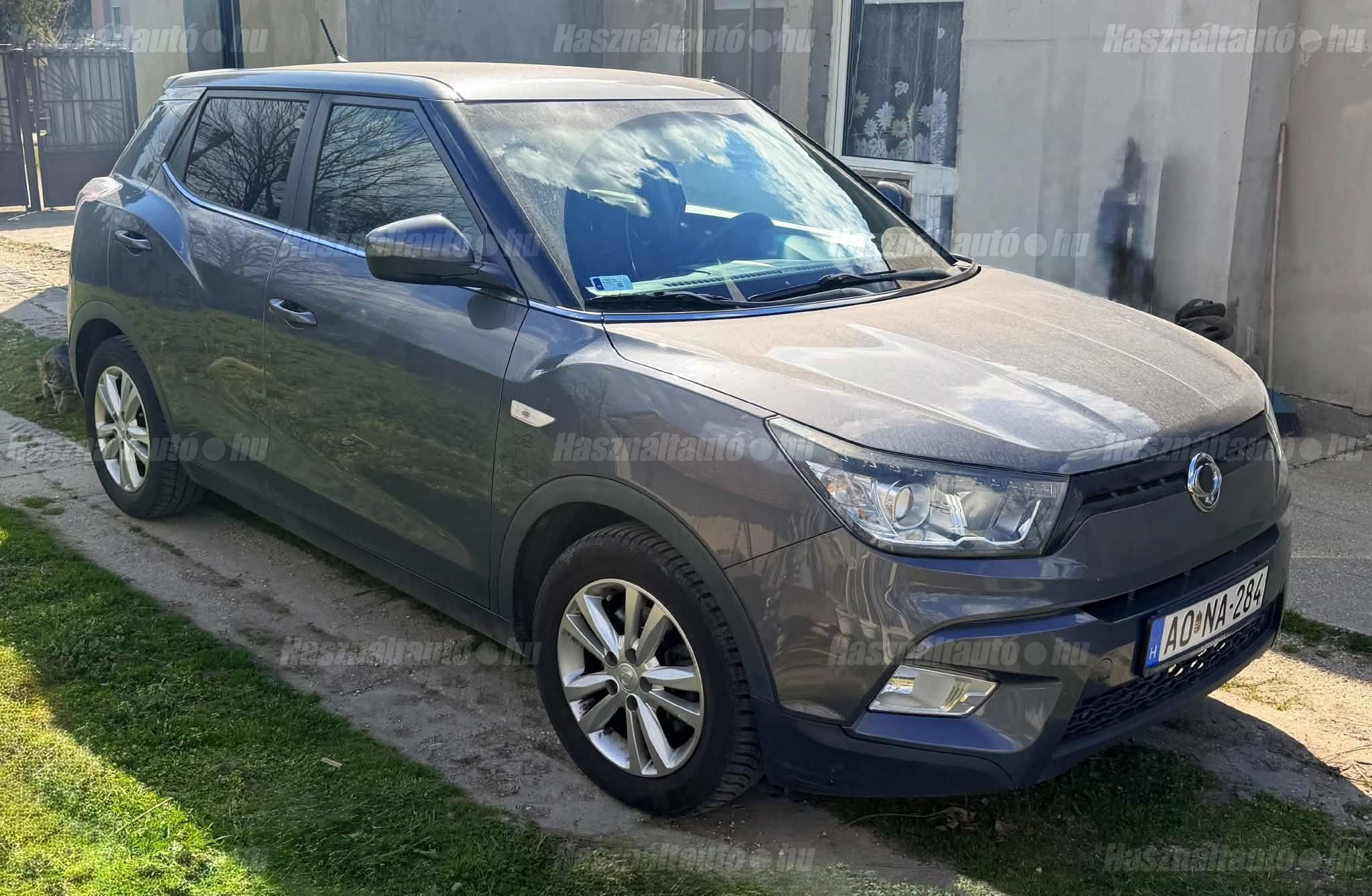 SSANGYONG TIVOLI 2017/9 - 1