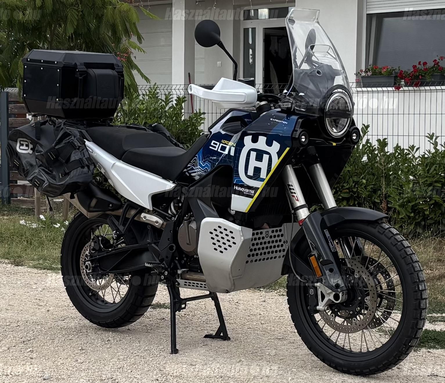HUSQVARNA NORDEN 901 2024/6 - 1