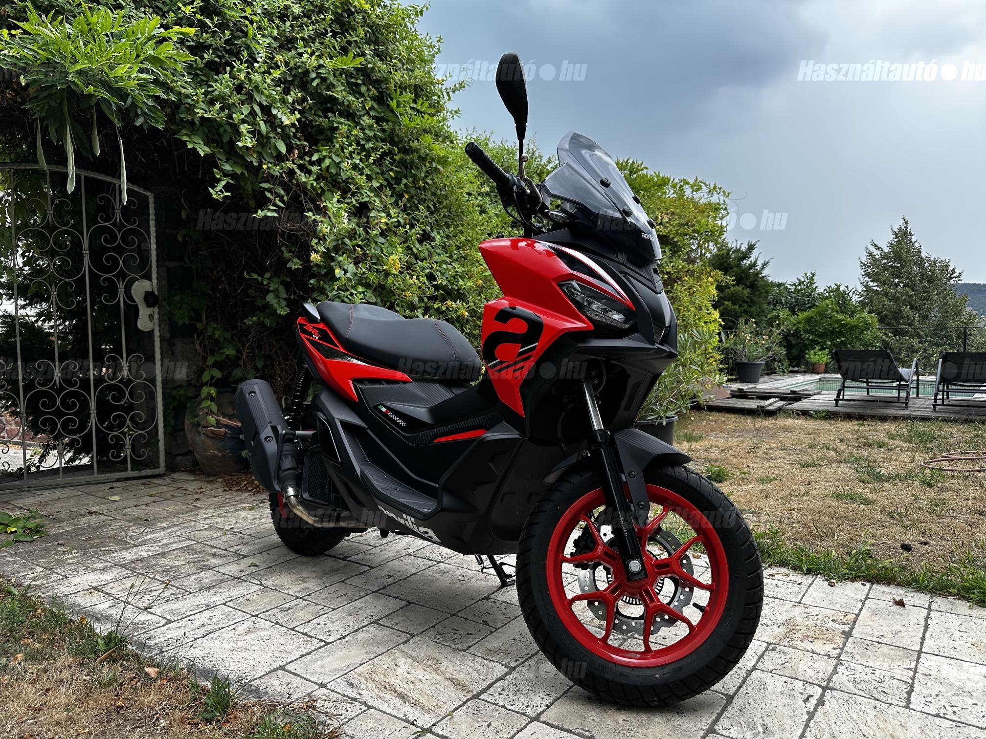 APRILIA SR GT 125 2025/7 - 1