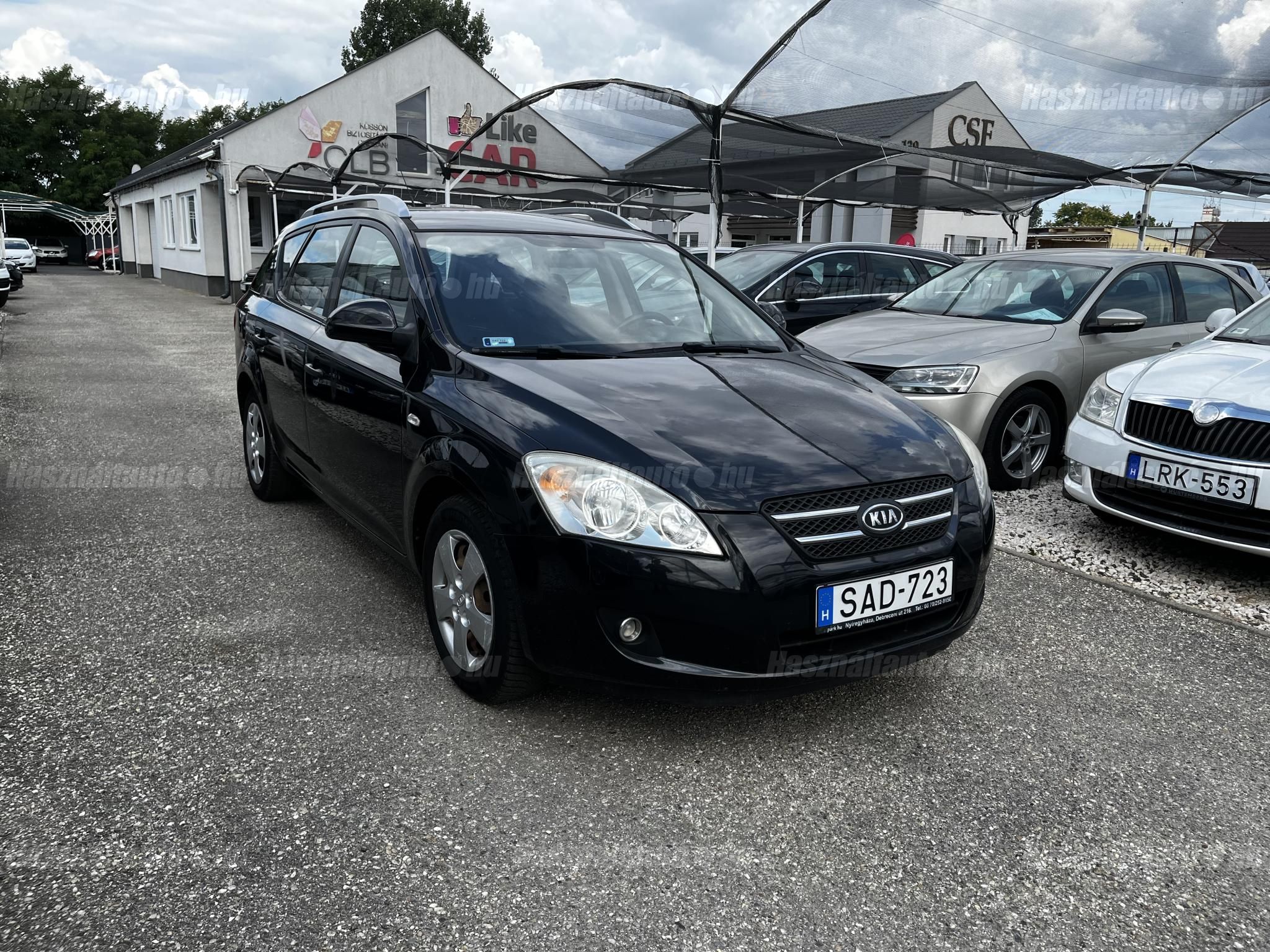 KIA CEE'D 2009/4 - 1