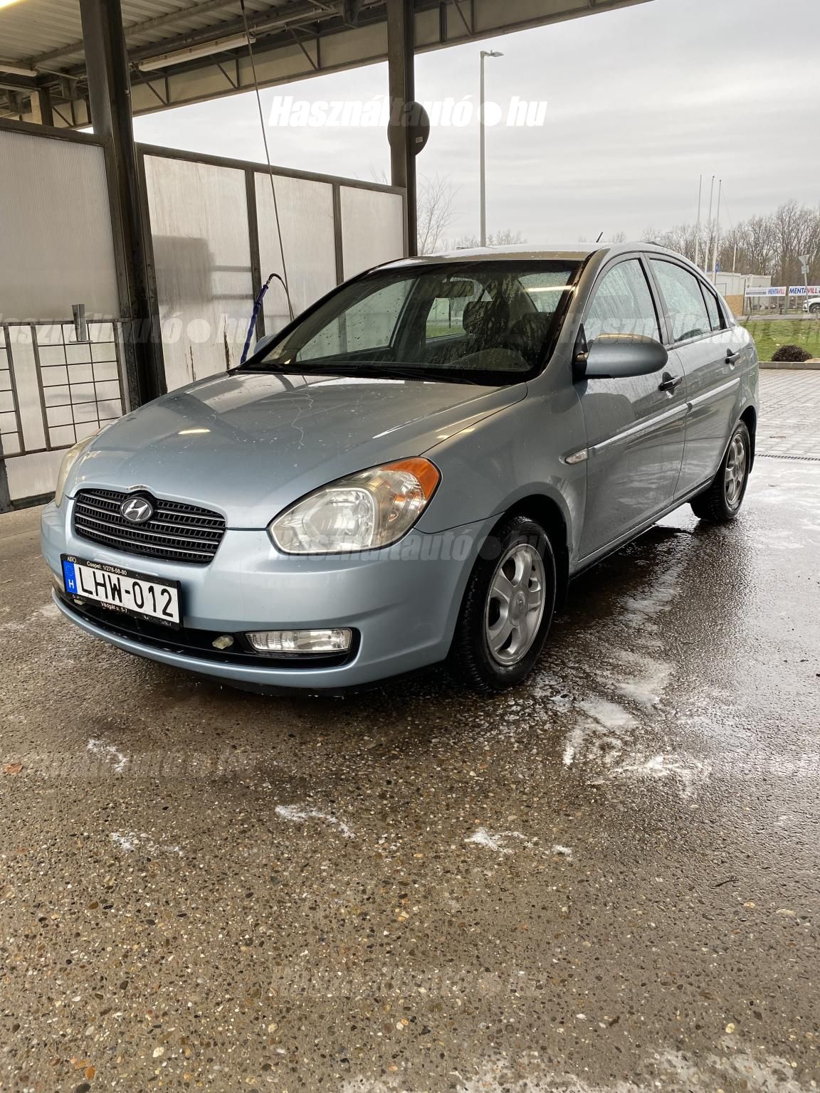 HYUNDAI ACCENT 2008/7 - 1