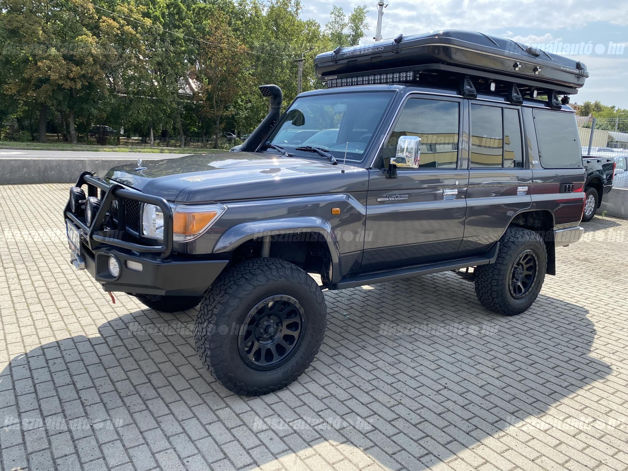TOYOTA LAND CRUISER 2020/11 - 1