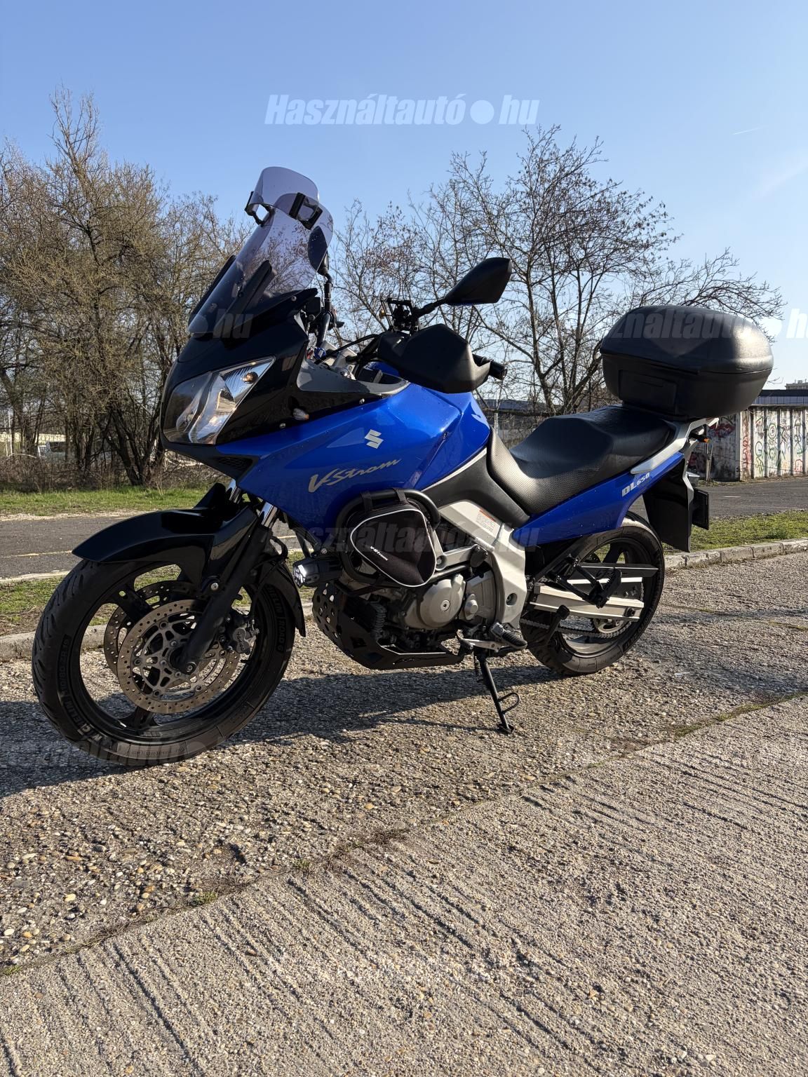 SUZUKI DL 650 2004/5 - 1